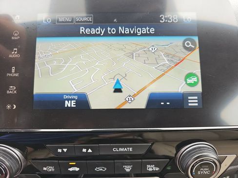 Used 2021 Honda CR-V Touring image 29