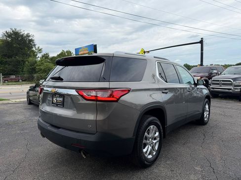 Used 2018 Chevrolet Traverse LT FWD image 7