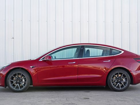 Used 2017 Tesla Model 3 Long Range image 8