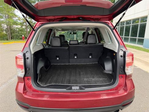 Used 2018 Subaru Forester 2.0XT Premium AWD/4WD image 29