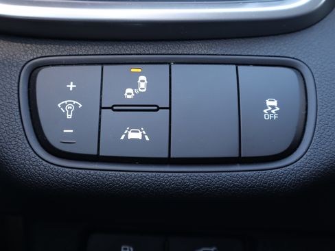 Used 2020 Kia Sorento EX image 21