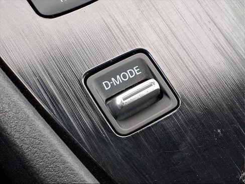 Certified 2021 Nissan Rogue S image 27