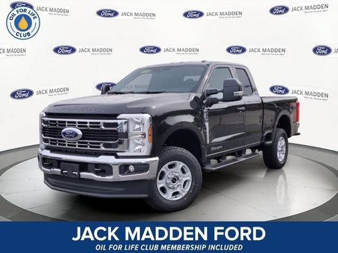 New 2026 Ford F250 XLT w/ FX4 Off-Road Package AWD/4WD image 1