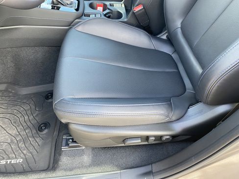 Used 2025 Subaru Forester Limited image 15