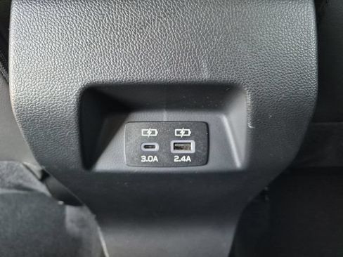 Used 2024 Subaru Crosstrek 2.0i Premium AWD/4WD image 17