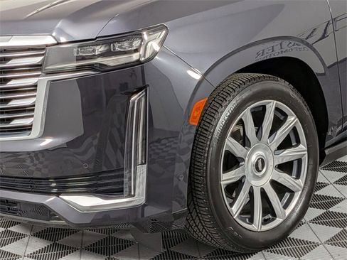 Used 2023 Cadillac Escalade Premium Luxury Platinum w/ Heavy-Duty Trailer Package image 7