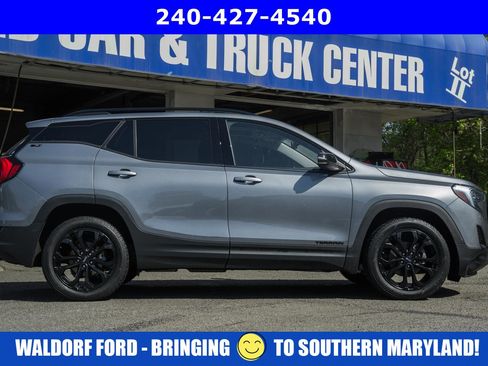 Used 2021 GMC Terrain SLT w/ Elevation Edition AWD/4WD image 3