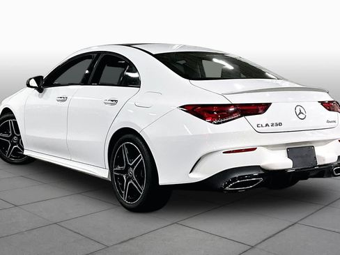 Used 2023 Mercedes-Benz CLA 250 4MATIC image 12