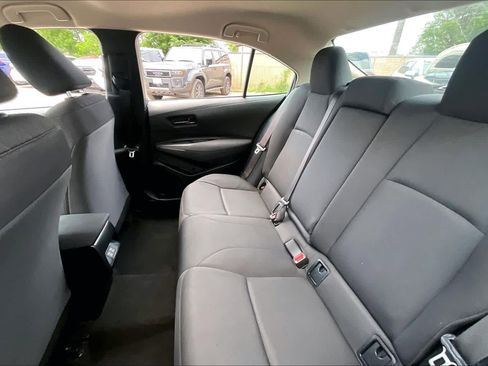 Used 2024 Toyota Corolla LE image 20