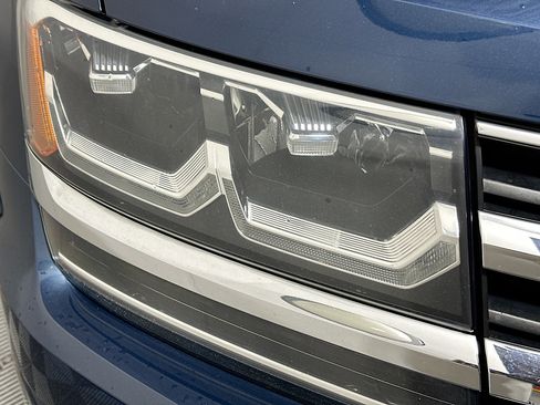 Used 2019 Volkswagen Atlas SE FWD image 9