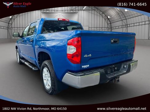 Used 2016 Toyota Tundra SR5 image 3