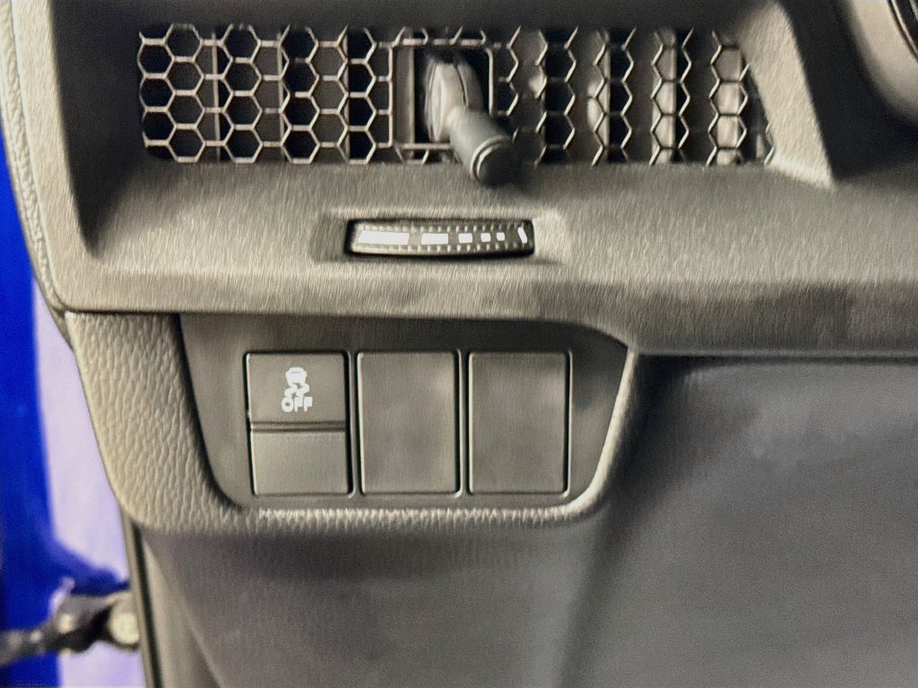 Used 2024 Honda CR-V LX image 10