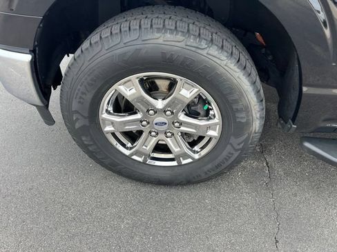 Used 2021 Ford F150 XLT w/ Equipment Group 302A High AWD/4WD image 9