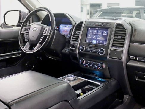 Used 2019 Ford Expedition Platinum AWD/4WD image 37