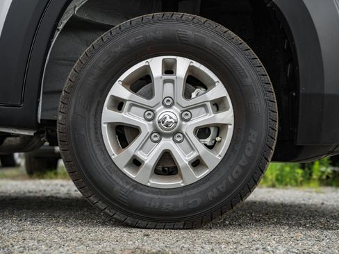 New 2025 RAM ProMaster 2500 w/ Quick Order Package 22G SLT image 14