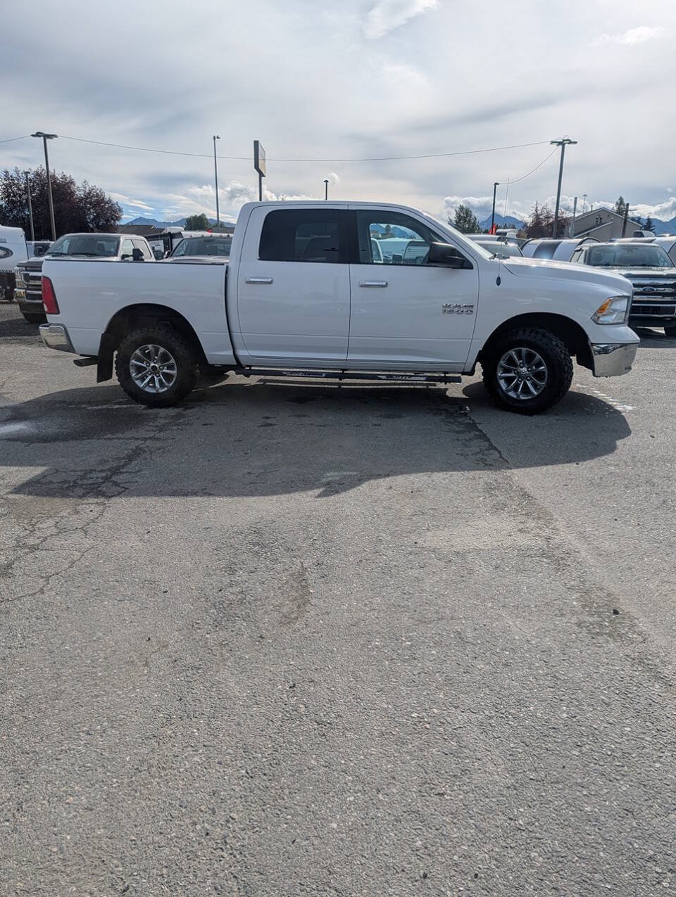 Used 2013 RAM 1500 Classic SLT w/ Premium Display Pkg AWD/4WD image 11