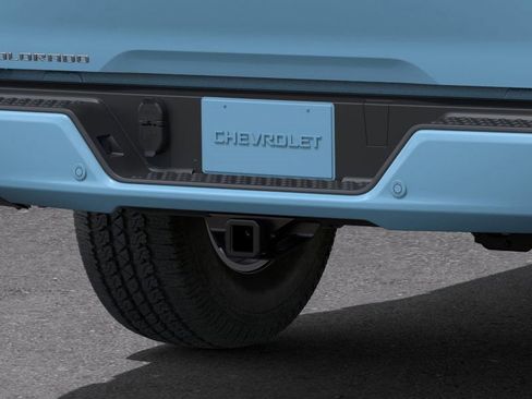 New 2025 Chevrolet Colorado LT w/ LT Convenience Package image 14