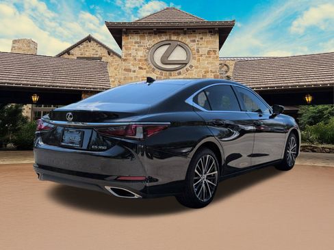 Certified 2025 Lexus ES 350 w/ Premium Package FWD image 2