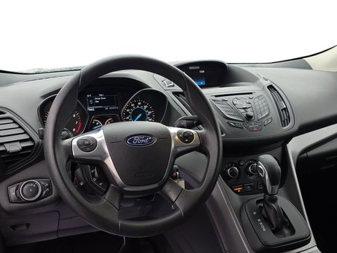 Used 2016 Ford Escape SE image 17