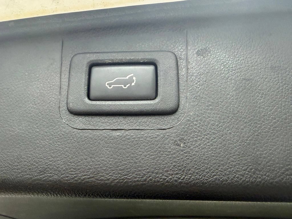 Used 2017 Subaru Outback 2.5i Limited AWD/4WD image 52