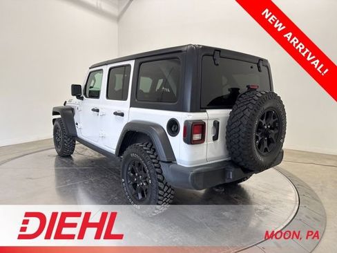 Used 2021 Jeep Wrangler Unlimited Sport AWD/4WD image 5