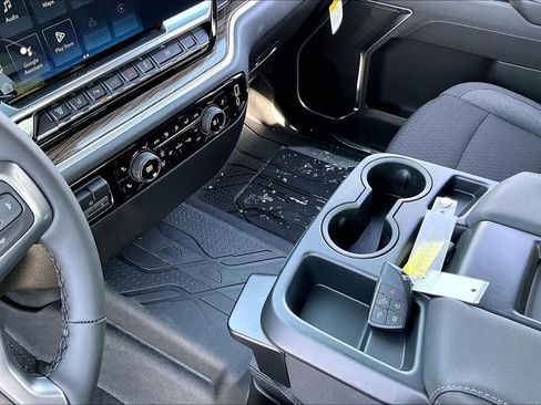 New 2026 Chevrolet Silverado 3500 LT w/ Texas Edition image 8