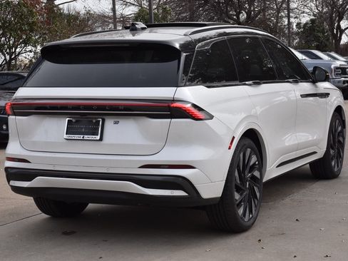New 2026 Lincoln Nautilus Black Label w/ Jet Appearance Package AWD/4WD image 7