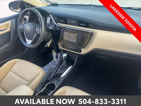 Used 2017 Toyota Corolla LE FWD image 15