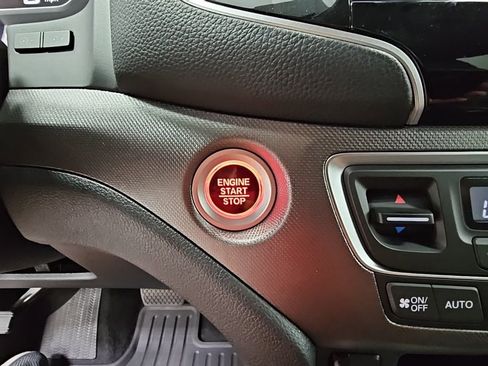 Used 2023 Honda Ridgeline RTL image 23