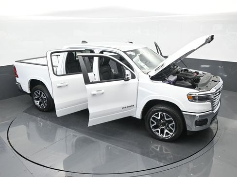 Used 2025 RAM 1500 Laramie image 63