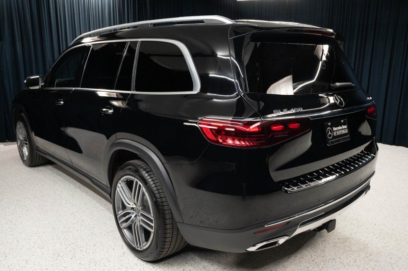 Certified 2026 Mercedes-Benz GLS 450 4MATIC image 7