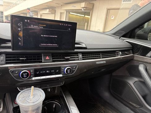 Used 2020 Audi S4 Premium Plus w/ Premium Plus Package image 18