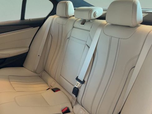 Used 2017 BMW 540i RWD image 30