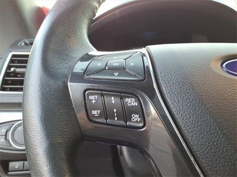 Used 2018 Ford Explorer Limited w/ Equipment Group 301A image 18