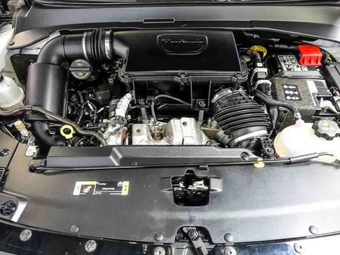 Used 2023 Jeep Compass High Altitude AWD/4WD image 34