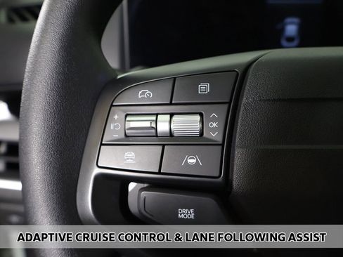 Used 2025 Kia K4 LXS image 3