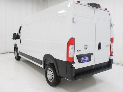 Used 2025 RAM ProMaster 2500 w/ Convenience Group image 19