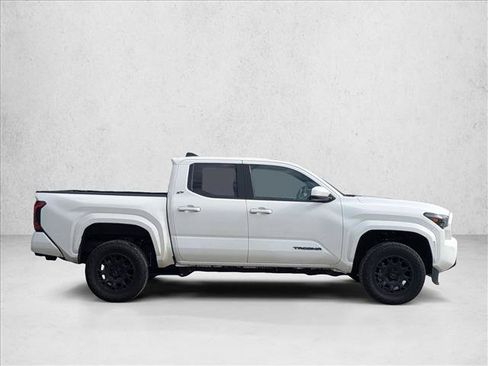 Used 2025 Toyota Tacoma SR5 RWD image 4