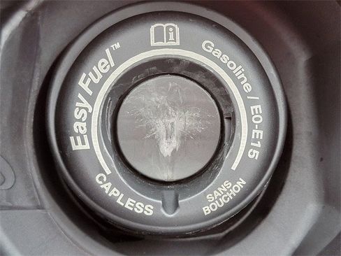 Certified 2022 Ford EcoSport SE image 8