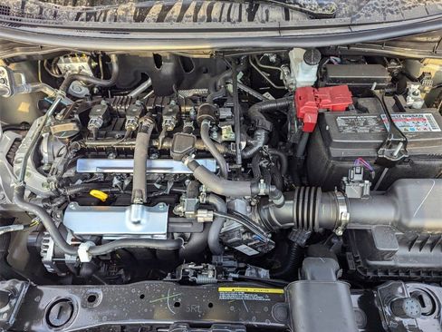 New 2025 Nissan Versa SR image 9