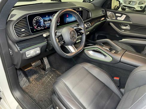 Used 2026 Mercedes-Benz GLS 450 4MATIC image 26