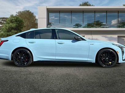 New 2026 Cadillac CT5 V