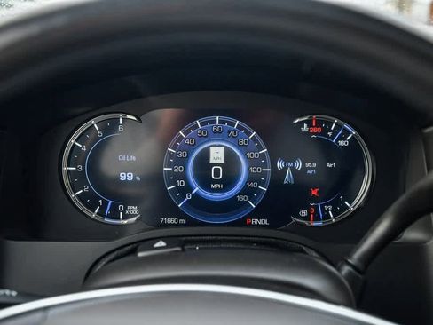 Used 2020 Cadillac Escalade Luxury image 26