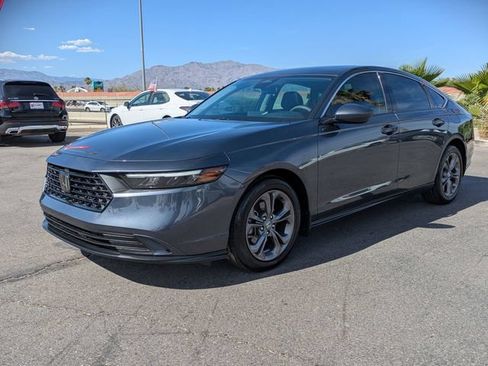 Used 2024 Honda Accord EX image 2