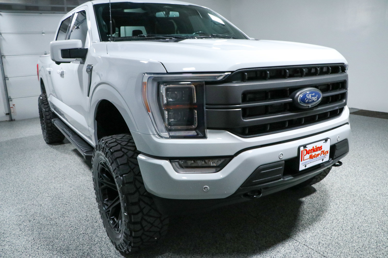 Used 2023 Ford F150 Lariat w/ Equipment Group 502A High AWD/4WD image 6