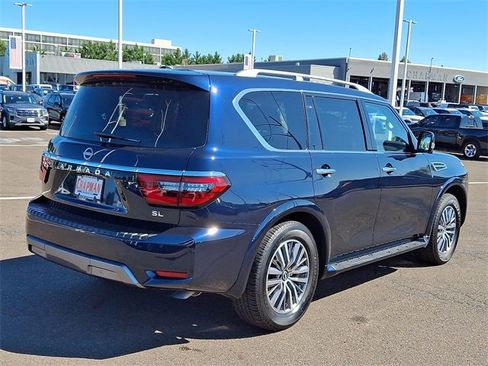 Used 2024 Nissan Armada SL w/ Captain's Chairs Package image 6