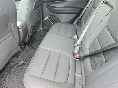 Used 2022 Chevrolet TrailBlazer RS w/ Sun and Liftgate Package FWD image 13