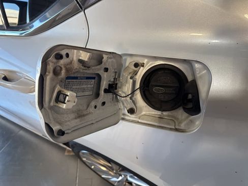 Used 2021 Lexus ES 300h Luxury w/ Accessory Package 2 image 12