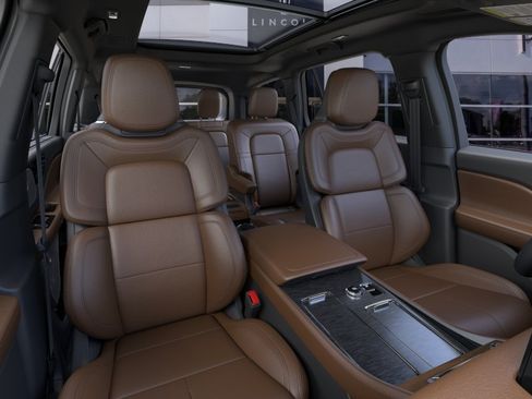 New 2026 Lincoln Aviator Reserve AWD/4WD image 10