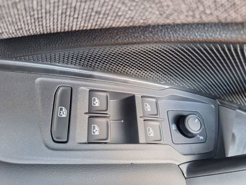 New 2025 Volkswagen Tiguan S image 19